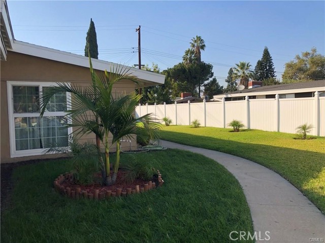 Image 2 for 975 N Grammont Ave, Covina, CA 91724