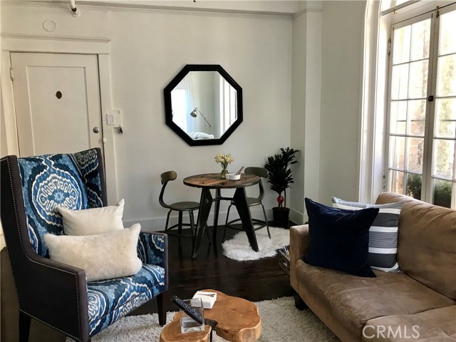 325 W 3rd Street #102, Long Beach, CA, 90802 325 W 3rd Street #102, Long Beach, CA, 90802