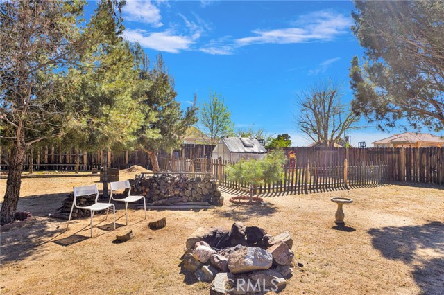 Detail Gallery Image 41 of 71 For 19149 San Jacinto Way, Apple Valley,  CA 92308 - 5 Beds | 3 Baths