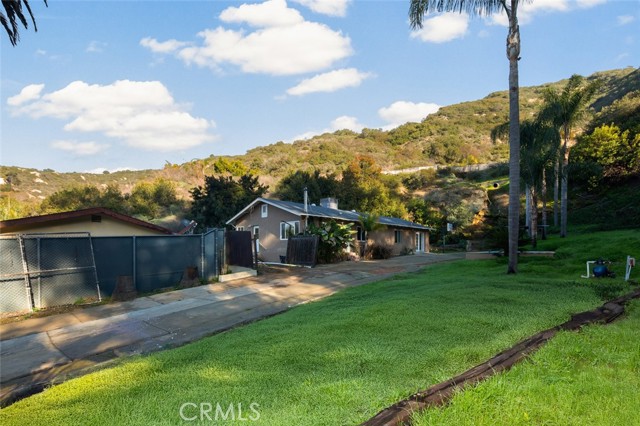 Detail Gallery Image 10 of 43 For 21431 Stans Lane, Laguna Beach,  CA 92651 - – Beds | – Baths