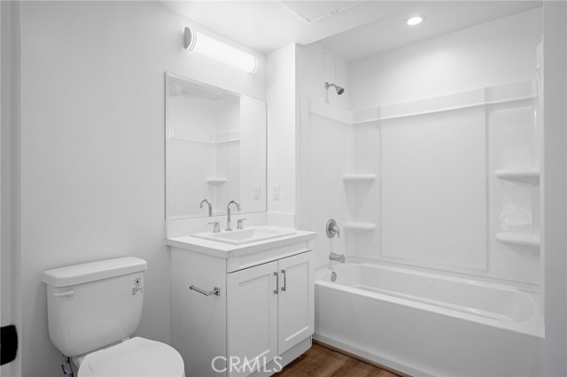 Detail Gallery Image 14 of 22 For 10657 Moorpark St #301,  North Hollywood,  CA 91602 - 1 Beds | 1 Baths