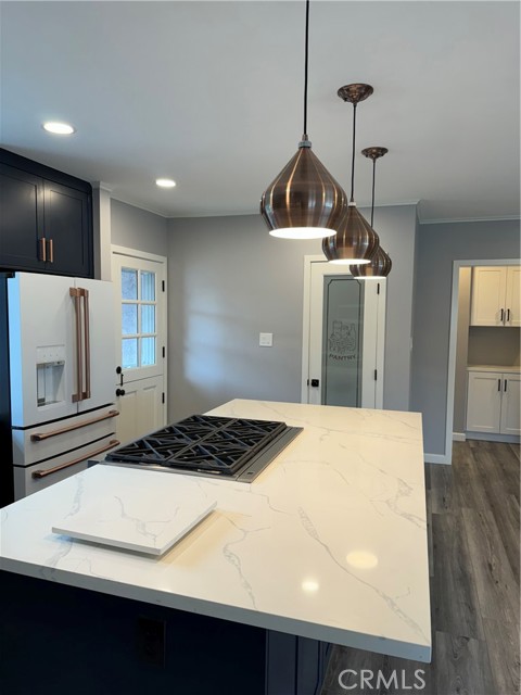 204 E I Street, Ontario CA: https://media.crmls.org/medias/2e8a3fbf-c484-49b8-b2e1-3a3a2b560e25.jpg