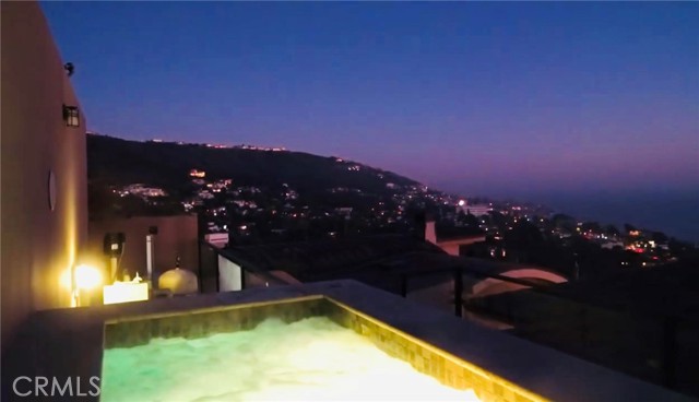31422 Ceanothus Drive, Laguna Beach CA: https://media.crmls.org/medias/2e8a7522-a073-4de5-97ea-3b4836939c2f.jpg