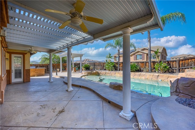 Detail Gallery Image 22 of 32 For 41048 Sunsprite St, Lake Elsinore,  CA 92532 - 4 Beds | 2/1 Baths