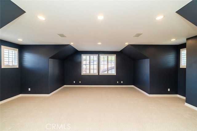 Detail Gallery Image 34 of 71 For 7 Camellia, Irvine,  CA 92620 - 5 Beds | 4/1 Baths