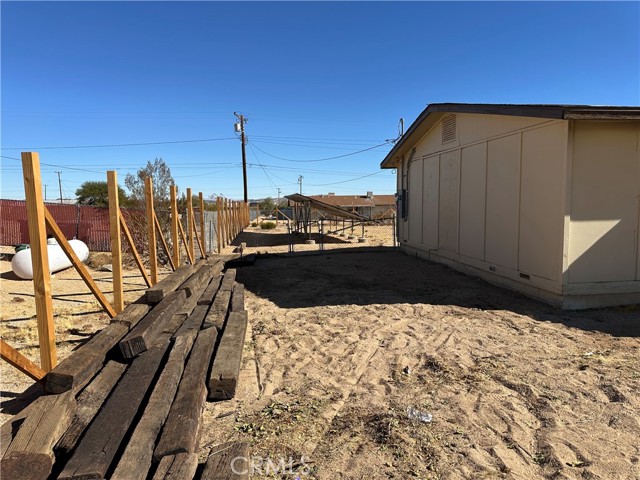 Detail Gallery Image 4 of 40 For 4851 Avenida La Manana, Joshua Tree,  CA 92252 - 3 Beds | 2 Baths