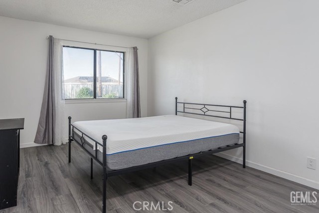 Detail Gallery Image 18 of 19 For 8525 Great Circle, California City,  CA 93505 - 4 Beds | 2 Baths