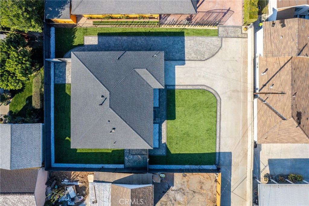 https://media.crmls.org/medias/2e8f2681-d528-44bf-ac60-99a4d59e37da.jpg?preset=X-Large