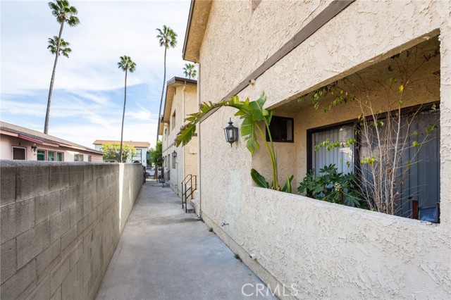 Detail Gallery Image 6 of 15 For 1119 Linden Ave a,  Glendale,  CA 91201 - 2 Beds | 1 Baths