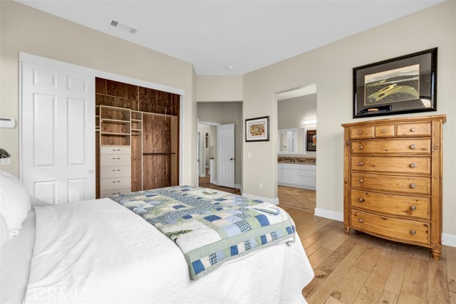 Image 22 of 57 For 468 Calle Canela