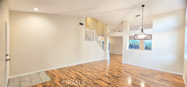 Detail Gallery Image 5 of 29 For 23501 Mountain Breeze, Murrieta,  CA 92562 - 4 Beds | 2/1 Baths