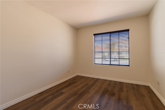 Detail Gallery Image 17 of 30 For 14361 El Contento Ave, Fontana,  CA 92337 - 2 Beds | 2 Baths