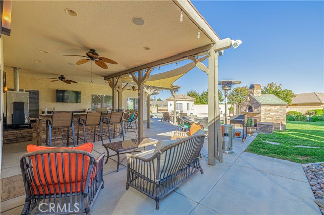 Image 57 of 72 For 2534 Desert Rose Drive