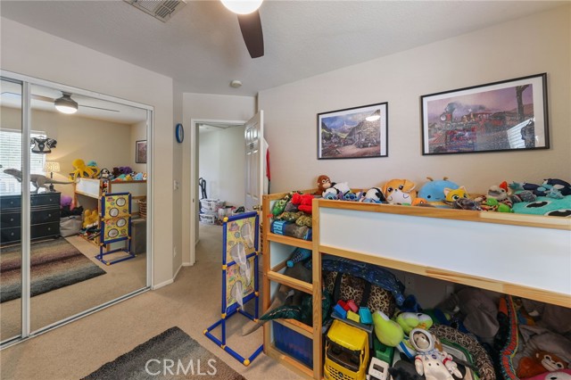 251 E Center Street, Covina CA: https://media.crmls.org/medias/2e9387fe-702e-40b6-909d-a15126912529.jpg