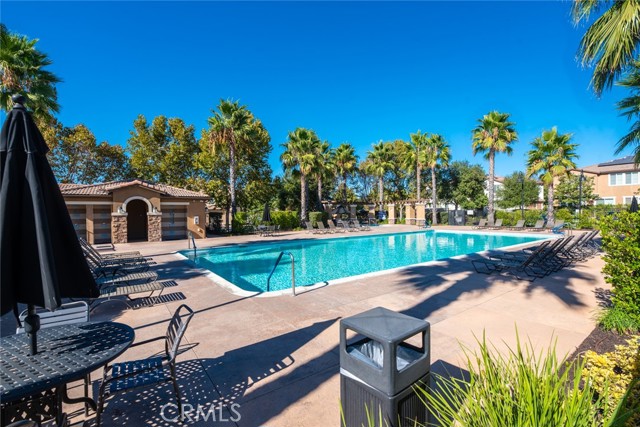 Image 33 of 36 For 43078 Avenida Amistad