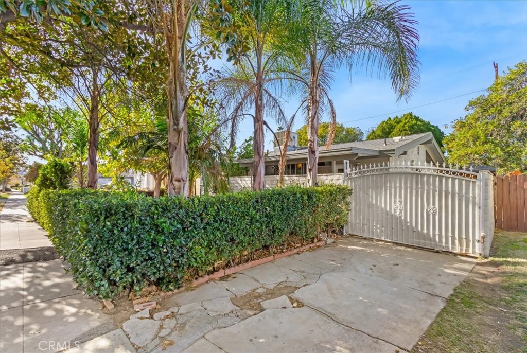 2E946D1D 5Cd3 460F 92Eb 0D739Bb9E54D 8119 Mcnulty Avenue, Winnetka, Ca 91306 &Lt;Span Style='BackgroundColor:transparent;Padding:0Px;'&Gt; &Lt;Small&Gt; &Lt;I&Gt; &Lt;/I&Gt; &Lt;/Small&Gt;&Lt;/Span&Gt;