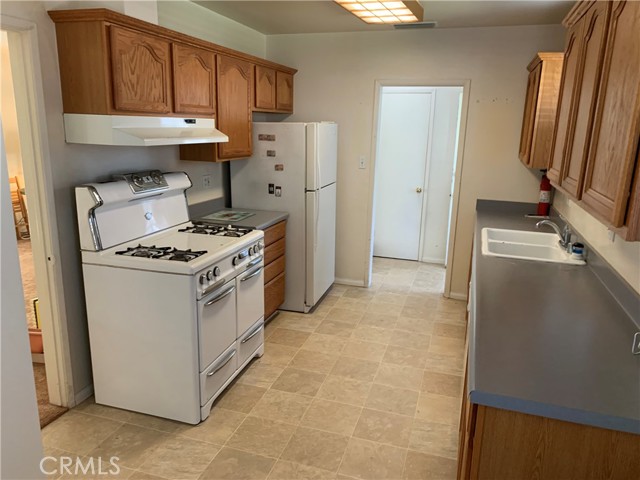 Image 2 for 5808 Faust Ave, Lakewood, CA 90713