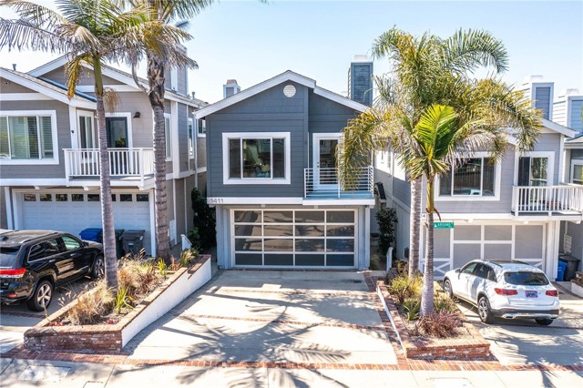 1411 Clark Lane, Redondo Beach, California 90278, 3 Bedrooms Bedrooms, ,3 BathroomsBathrooms,Residential,Sold,Clark,SB23110662