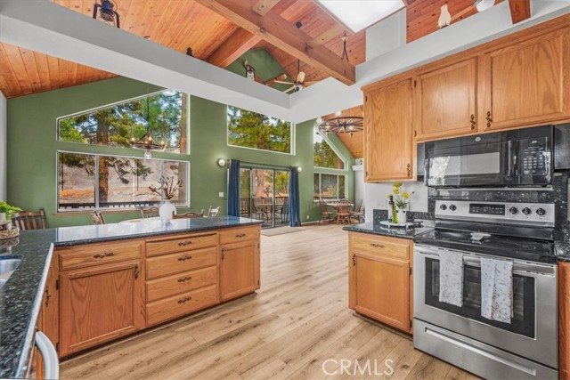 Detail Gallery Image 17 of 59 For 39536 Musick Falls Rd, Shaver Lake,  CA 93664 - 4 Beds | 2 Baths