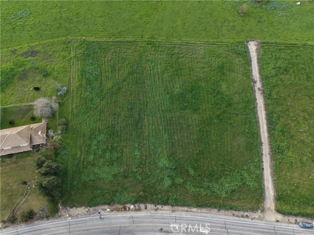 Detail Gallery Image 2 of 19 For 125 High Sierra, Exeter,  CA 93221 - – Beds | – Baths