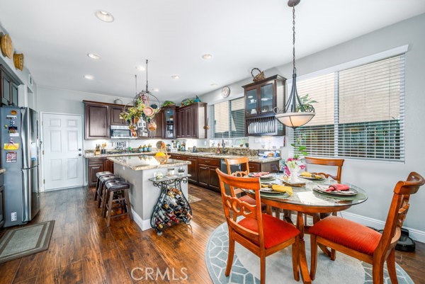5 Ponte Brava, Lake Elsinore CA: https://media.crmls.org/medias/2e96194d-9f11-4bc4-b070-4b58a89817f1.jpg