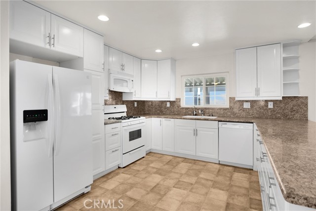 Detail Gallery Image 15 of 27 For 10210 Baseline #291,  Rancho Cucamonga,  CA 91701 - 2 Beds | 2 Baths