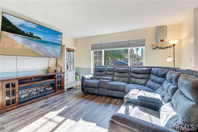 Detail Gallery Image 5 of 29 For 3415 Revere Rd, Riverside,  CA 92503 - 3 Beds | 2 Baths