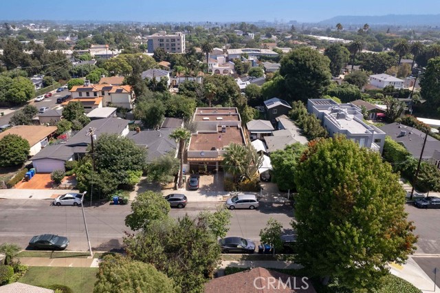 Detail Gallery Image 26 of 28 For 3718 S Barrington Ave, Los Angeles,  CA 90066 - 7 Beds | 5 Baths