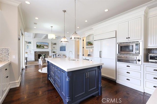 Detail Gallery Image 7 of 29 For 1718 Port Westbourne, Newport Beach,  CA 92660 - 5 Beds | 5/1 Baths