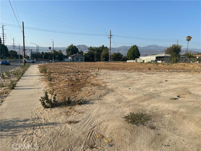 0 E Lugonia Avenue, Redlands, California 92374, ,Land,For Sale,0 E Lugonia Avenue,CRIV24154413