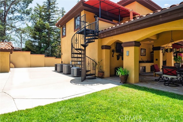 948 Peninsula Avenue, Claremont CA: https://media.crmls.org/medias/2e998710-33ad-4088-ba11-fd6b479fb5de.jpg