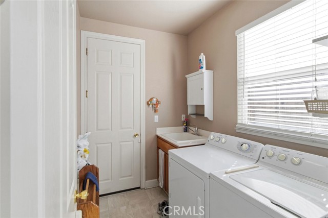 Detail Gallery Image 28 of 50 For 3013 Da Vinci Ct, Modesto,  CA 95355 - 5 Beds | 3 Baths