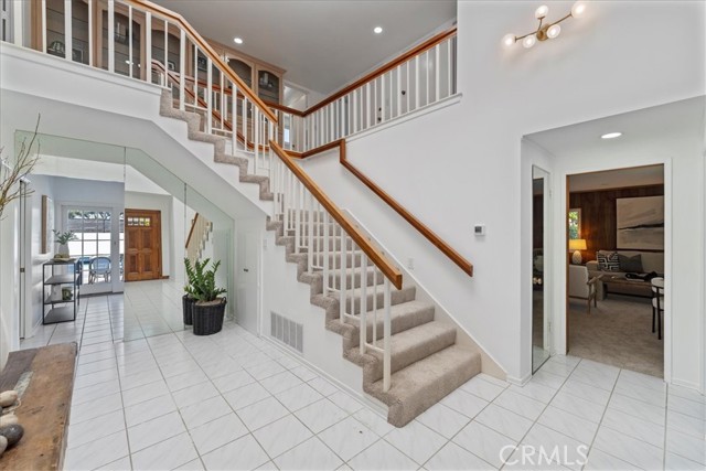 6451 E Shire Way, Long Beach CA: https://media.crmls.org/medias/2e9a7535-5e53-444d-967d-edf41a4facdb.jpg