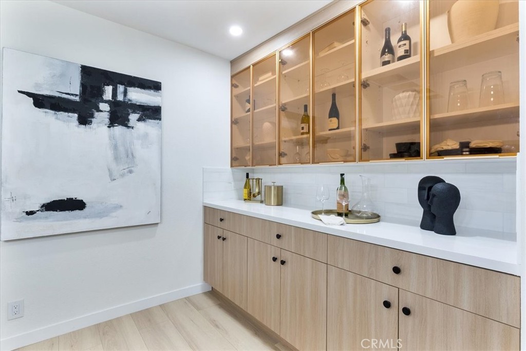 MLS #IG25271798 image #16