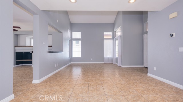 31695 Corte Avalos, Temecula CA: https://media.crmls.org/medias/2e9ad1b8-d3e0-4759-aa4e-e21987caecea.jpg