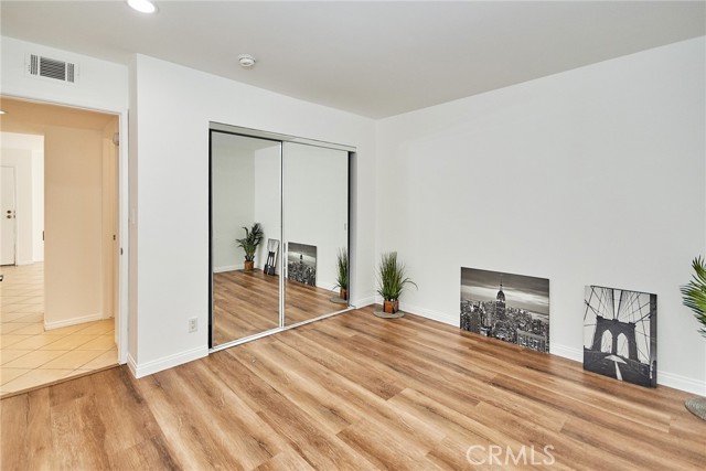 Detail Gallery Image 15 of 24 For 856 N Van Ness Ave #3,  Los Angeles,  CA 90038 - 2 Beds | 2 Baths