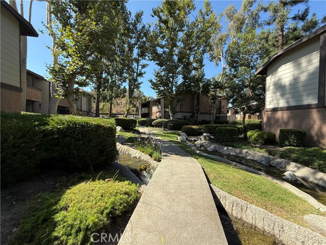 Detail Gallery Image 2 of 17 For 20702 El Toro Rd #244,  Lake Forest,  CA 92630 - 1 Beds | 1 Baths