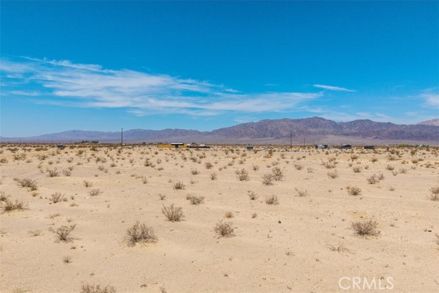 Detail Gallery Image 19 of 34 For 82935 Maya Rada Rd, Twentynine Palms,  CA 92277 - – Beds | – Baths