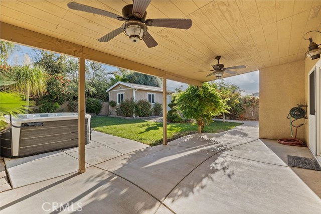 Detail Gallery Image 26 of 38 For 10700 Rainwater Ln, Bakersfield,  CA 93306 - 3 Beds | 2 Baths