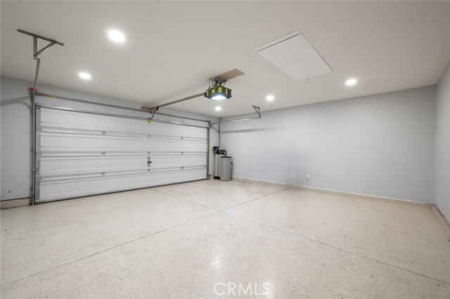 7530 Standing Rock Road, Eastvale CA: https://media.crmls.org/medias/2e9d90f8-fbd6-45d2-b234-02a3e7ec697b.jpg