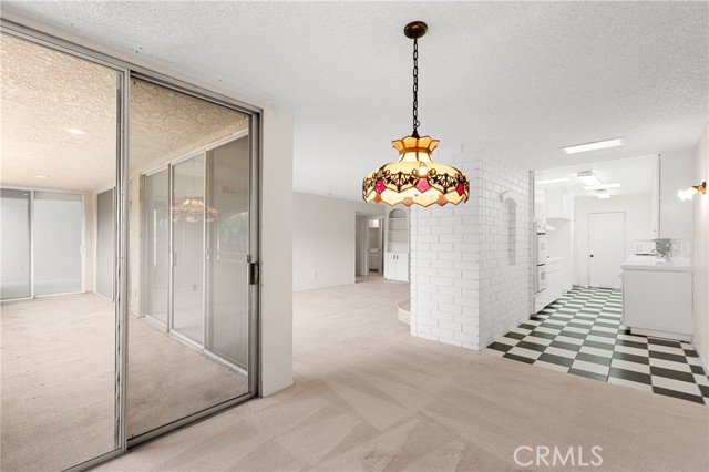 5330 Lindley Avenue, Encino CA: https://media.crmls.org/medias/2e9e1fd6-2340-44c4-822f-edc9553eede6.jpg