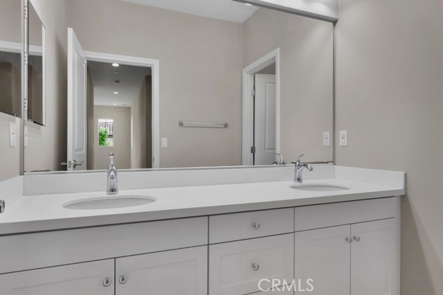 Detail Gallery Image 23 of 46 For 89 Devonshire, Irvine,  CA 92620 - 3 Beds | 2/1 Baths