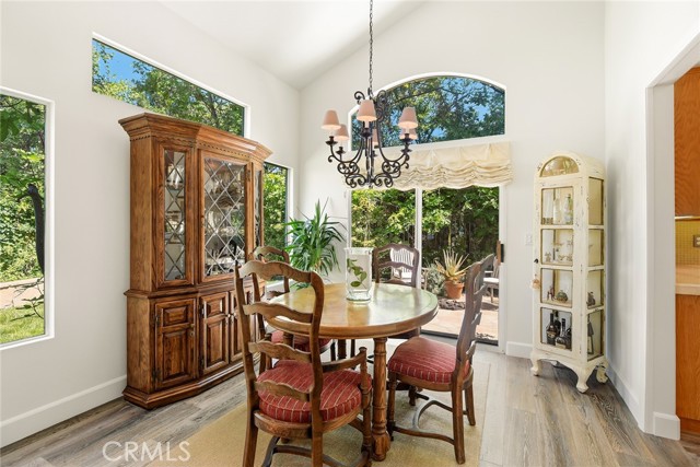 Detail Gallery Image 7 of 29 For 4762 Rhapsody, Oak Park,  CA 91377 - 3 Beds | 3 Baths