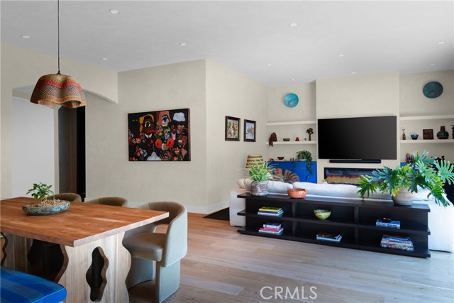 4620 Morse Avenue, Sherman Oaks CA: https://media.crmls.org/medias/2ea0f2e2-b8e3-4350-881e-5b1f9fed6179.jpg