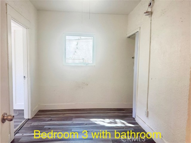 Detail Gallery Image 7 of 10 For 206 W 52nd Pl, Los Angeles,  CA 90037 - 3 Beds | 2 Baths