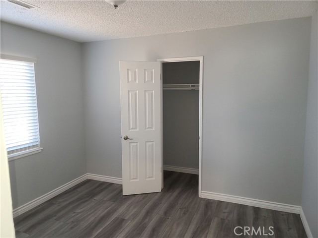 Detail Gallery Image 9 of 17 For 38633 Glenbush Ave, Palmdale,  CA 93550 - 3 Beds | 2 Baths