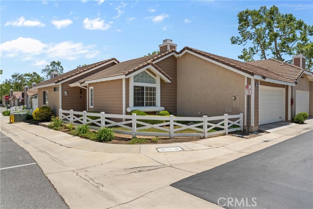 Detail Gallery Image 2 of 35 For 6681 Brighton Pl, Rancho Cucamonga,  CA 91737 - 2 Beds | 2 Baths