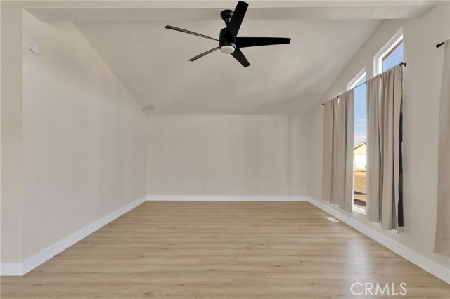 Detail Gallery Image 6 of 30 For 24939 Camino Del Norte, Barstow,  CA 92311 - 3 Beds | 2 Baths