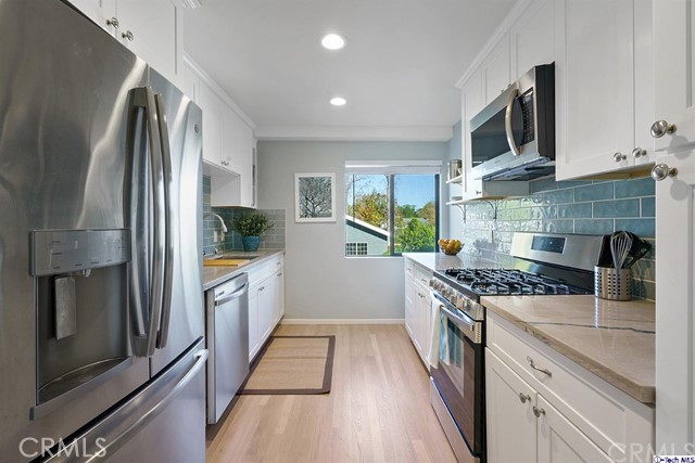 2 Bed Home for Sale in Sherman Oaks, California