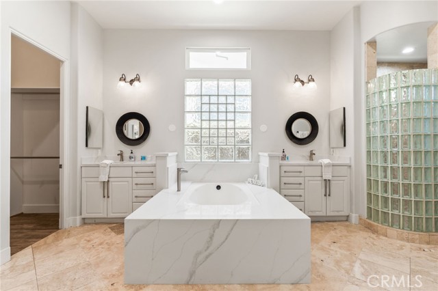 55675 Turnberry Way, La Quinta CA: https://media.crmls.org/medias/2ea35a8e-7b42-4d2e-a5ba-a21eb3fe67c8.jpg